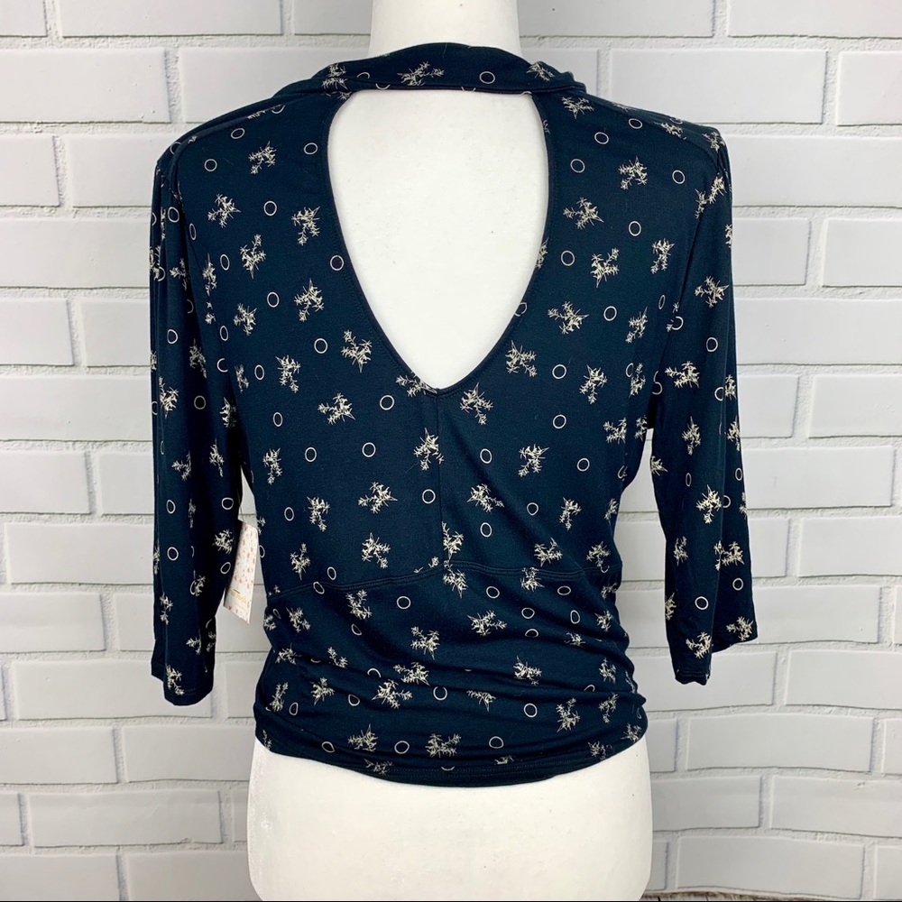 🔥FREE PEOPLE🔥Soraya Printed Top Cut-Out Back XS NWT - Picture 8 of 9